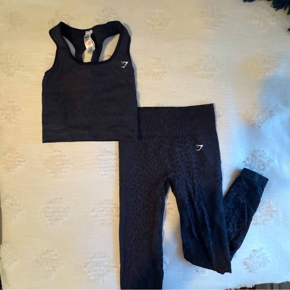 Gymshark Black Camo Workout Set